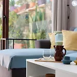 El Ocaso Apartment *